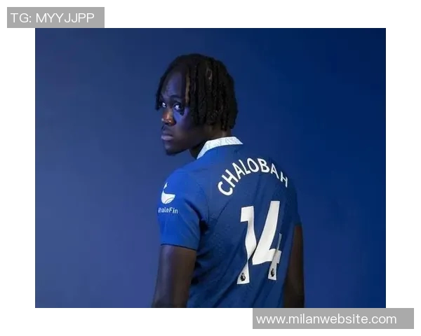 乌多吉谈维卡里奥执教前景强调成功依赖球队自身努力与球迷支持 乌多吉谈维卡里奥执教前景强调成功依赖球队自身努力与球迷支持