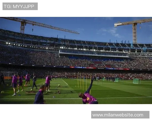 网红博主分享免费观赛秘诀:成为诺坎普建筑工人享受巴萨比赛 网红博主分享免费观赛秘诀:成为诺坎普建筑工人享受巴萨比赛